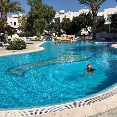 Apartment Gardens Paphos