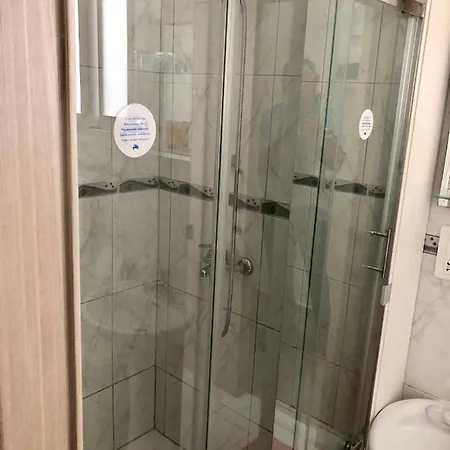 Gardens شقة بافوس