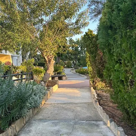 Gardens 아파트